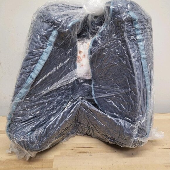 Dog Car Seat with Memory Foam - Picture 4 of 11